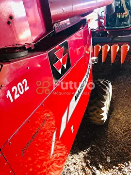 COLHEITADEIRA MASSEY FERGUSON 9790 ANO 2011