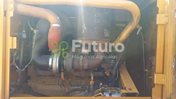 MOTONIVELADORA CATERPILLAR 140K ANO 2010