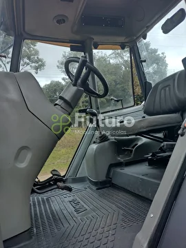 TRATOR VALTRA BH 145 ANO 2007