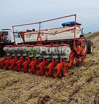 PLANTADEIRA KUHN PDM PG 900 ANO 2013