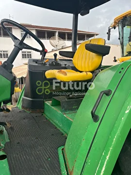 TRATOR JOHN DEERE 6405 ANO 2003