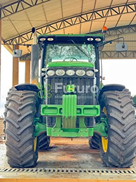 CONJUNTO TRATOR JOHN DEERE 8270R ANO 2012