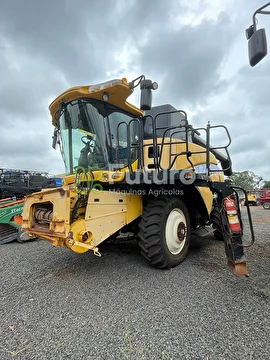 COLHEITADEIRA NEW HOLLAND CR 9060 ANO 2012