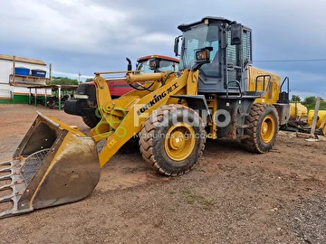 PA CARREGADEIRA LONKING CDM 833 ANO 2022