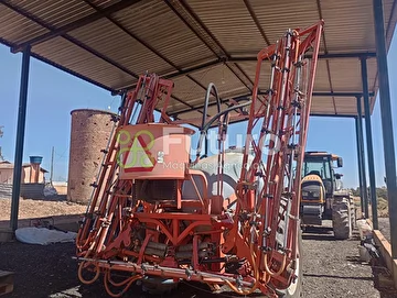 PULVERIZADOR JACTO ADVANCE 2000 ANO 2002