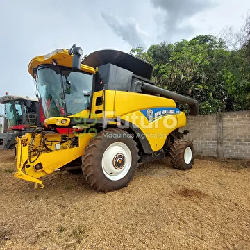 COLHEITADEIRA NEW HOLLAND CR 7.80 ANO 2018