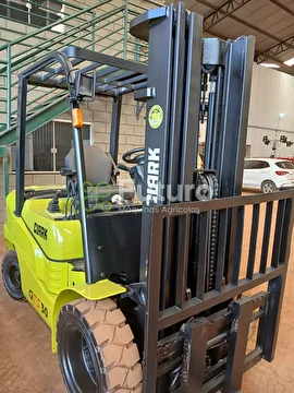 EMPILHADEIRA CLARK GTS30D ANO 2022
