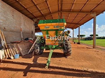 CARRETA GRANELEIRA STARA 16000 PLUS ANO 2004