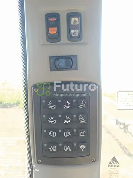 PULVERIZADOR VALTRA BS 3020H ANO 2012