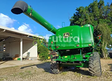 COLHEITADEIRA JOHN DEERE STS 9770 ANO 2013