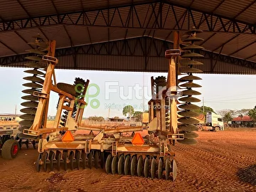 GRADE NIVELADORA BALDAN MOVERE 108D ANO 2023