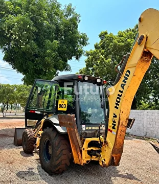 RETROESCAVADEIRA NEW HOLLAND B110B ANO 2019