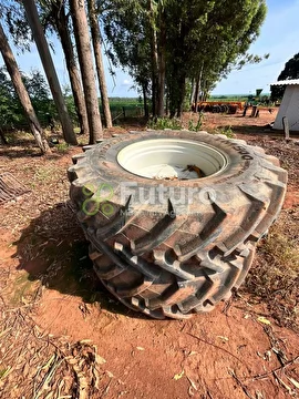 TRATOR VALTRA S353 ANO 2015