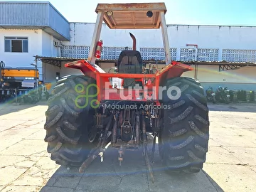 TRATOR MASSEY FERGUSON 650 ANO 2004