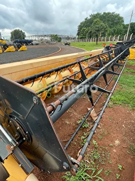 COLHEITADEIRA NEW HOLLAND CR 9060 ANO 2012
