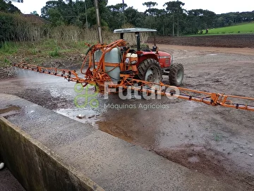 PULVERIZADOR JACTO 800 LITROS ANO 2010