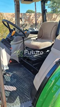TRATOR JOHN DEERE 5070E ANO 2022