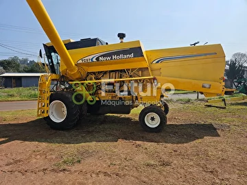COLHEITADEIRA NEW HOLLAND TC 57 ANO 2007
