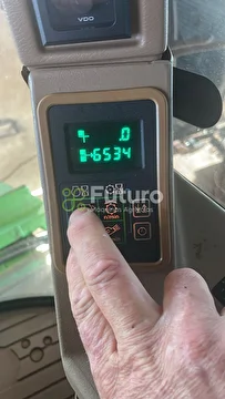 COLHEITADEIRA JOHN DEERE 1550 ANO 2002