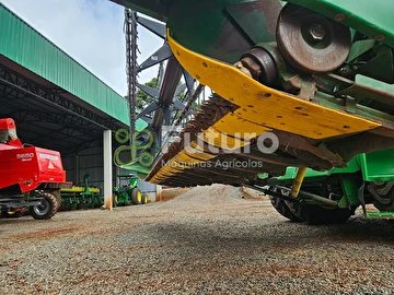 COLHEITADEIRA JOHN DEERE STS 9470 ANO 2011