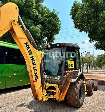 RETROESCAVADEIRA NEW HOLLAND B110B ANO 2019