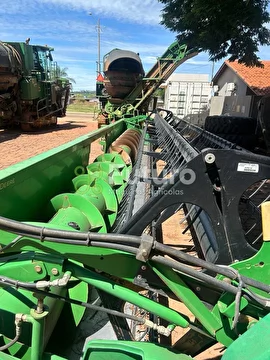 COLHEITADEIRA JOHN DEERE 9670 ANO 2010