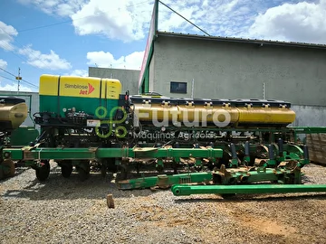 PLANTADEIRA JOHN DEERE 2130 ANO 2013