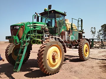 PULVERIZADOR JOHN DEERE 4730 ANO 2013