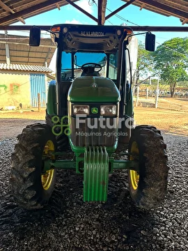 TRATOR JOHN DEERE 5078 E ANO 2018