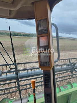 COLHEITADEIRA JOHN DEERE STS 9750 ANO 2005