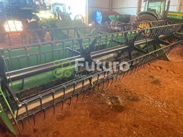 COLHEITADEIRA JOHN DEERE 1450 ANO 2002