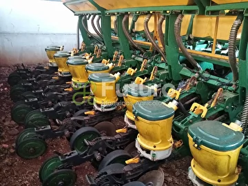 PLANTADEIRA TATU MARCHESAN COP 600 FLEX ANO 2014
