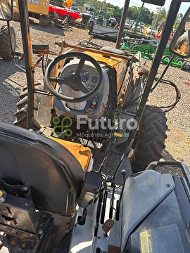 TRATOR VALTRA BM 125 ANO 2007