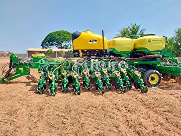 PLANTADEIRA JOHN DEERE DB 50 ANO 2023