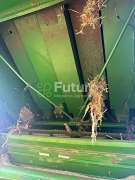 COLHEITADEIRA JOHN DEERE 1450 ANO 2003