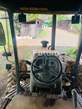 TRATOR VALTRA BH 145 ANO 2012