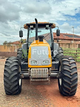TRATOR VALTRA BH 165 ANO 2013