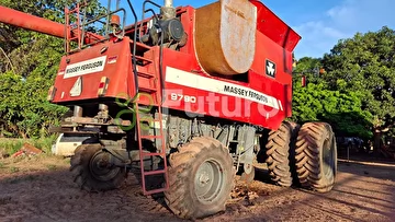 COLHEITADEIRA MASSEY FERGUSON 9790 ANO 2009