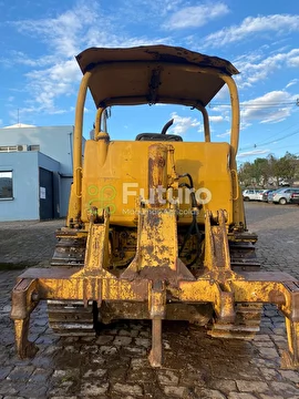 TRATOR DE ESTEIRA CATERPILLAR D4E ANO 1992