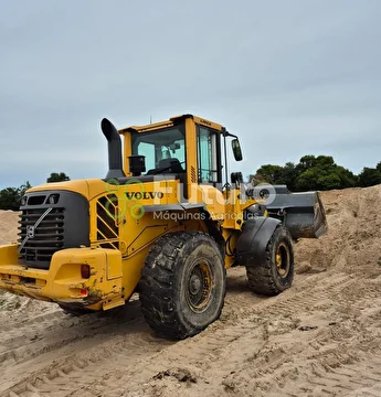 PA CARREGADEIRA VOLVO L90F ANO 2014