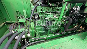 COLHEITADEIRA JOHN DEERE 1550 ANO 2002