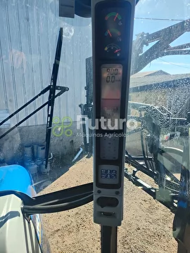 PULVERIZADOR NEW HOLLAND SP 2500 ANO 2014