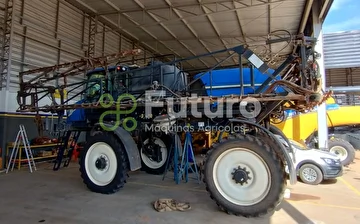 PULVERIZADOR NEW HOLLAND SP 2500 ANO 2015
