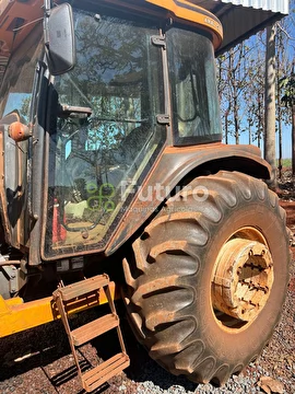 TRATOR VALTRA BM 125I ANO 2011