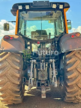 TRATOR VALTRA BH 194 ANO 2018