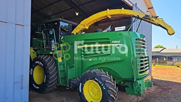 FORRAGEIRA JOHN DEERE 7350 ANO 2011
