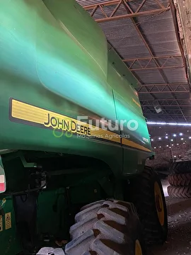 COLHEITADEIRA JOHN DEERE STS 9470 ANO 2012