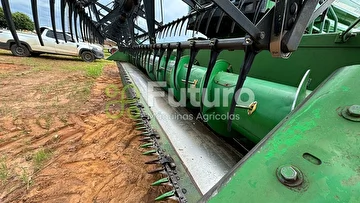 COLHEITADEIRA JOHN DEERE 1550 ANO 2002
