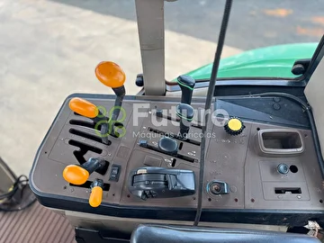 TRATOR JOHN DEERE 6180J ANO 2012