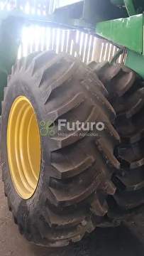 COLHEITADEIRA JOHN DEERE 1450 ANO 2004